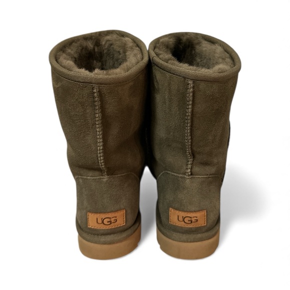UGG Australia Classic Short II Green Espresso - Picture 12 of 13